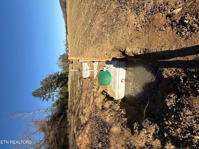 17657 N Nopone Valley Rd, Decatur, TN 37322