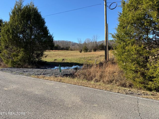 17657 N Nopone Valley Rd, Decatur, TN 37322
