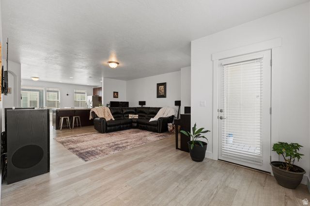 1788 W TORLUNDY DR, Riverton, UT 84065