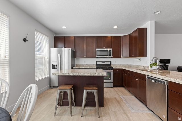 1788 W TORLUNDY DR, Riverton, UT 84065