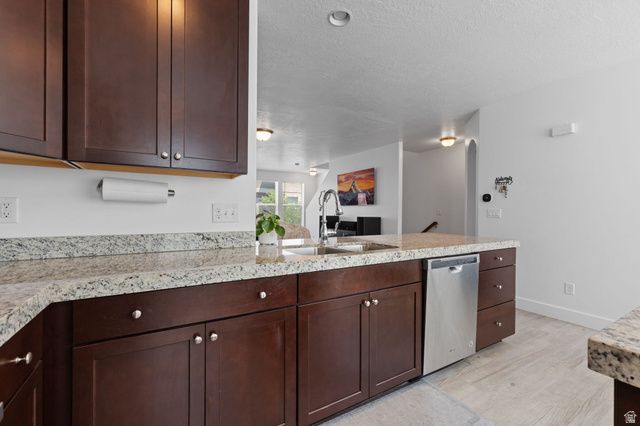 1788 W TORLUNDY DR, Riverton, UT 84065