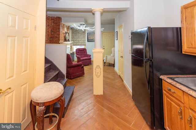 1216 W PRATT ST, Baltimore, MD 21223