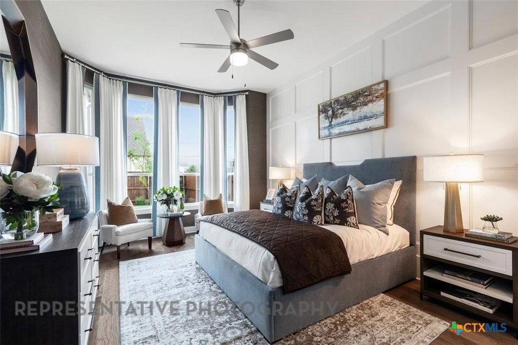 Image 23 of property listing at 255 White Oak, Castroville, TX 78009