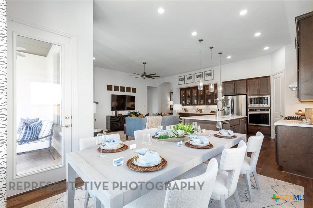 Image 36 of property listing at 255 White Oak, Castroville, TX 78009