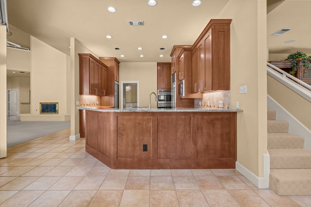 3716 Briarhaven Road, Fort Worth, TX 76109