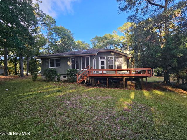 3235 Marsh View Drive SW, Supply, NC 28462