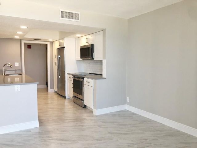115 Lakeshore Drive 746, North Palm Beach, FL 33408