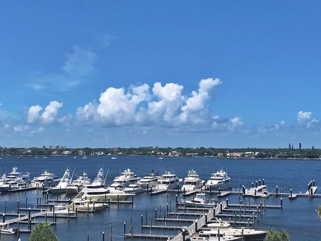 115 Lakeshore Drive 746, North Palm Beach, FL 33408