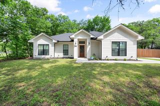 1408 W 13th Avenue, Corsicana, TX 75110