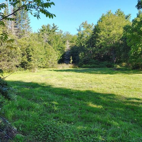 63 Gardner Rd, Hubbardston, MA 01452