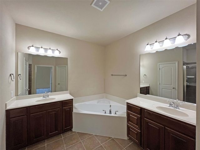 3708 Sicily Street, Irving, TX 75038