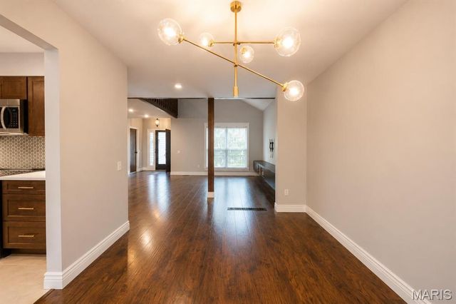 1552 Meadowside Drive, Unincorporated, MO 63146