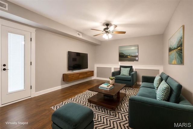 1552 Meadowside Drive, Unincorporated, MO 63146