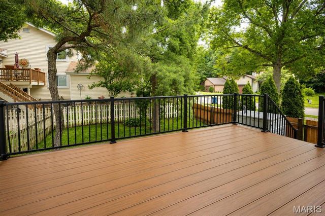 1552 Meadowside Drive, Unincorporated, MO 63146