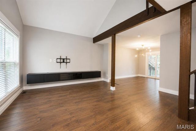 1552 Meadowside Drive, Unincorporated, MO 63146