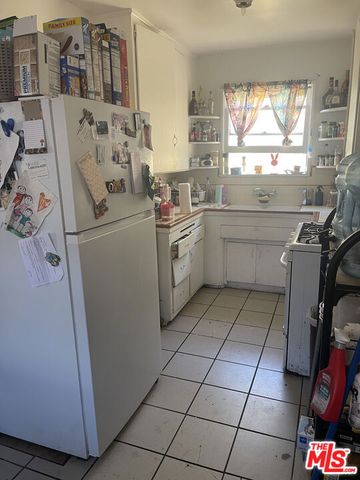 12208 Culver Boulevard, Los Angeles, CA 90066