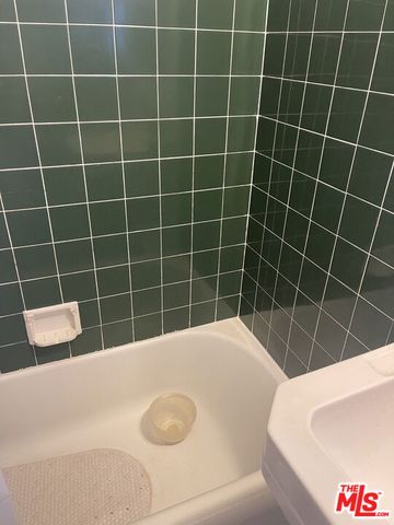 12208 Culver Boulevard, Los Angeles, CA 90066