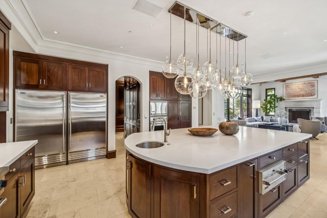 2 Somerset Lane, Atherton, CA 94027