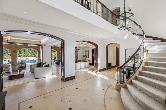 2 Somerset Lane, Atherton, CA 94027