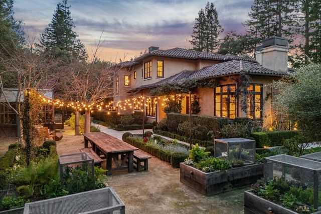 2 Somerset Lane, Atherton, CA 94027