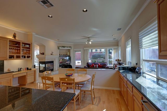 11248 Shady Run, Auburn, CA 95603