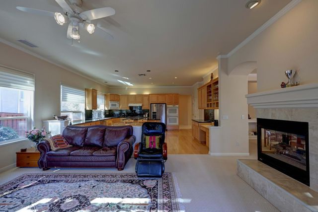 11248 Shady Run, Auburn, CA 95603