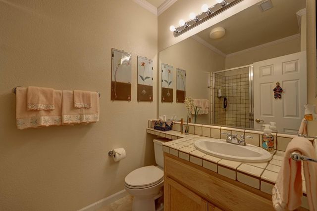 11248 Shady Run, Auburn, CA 95603