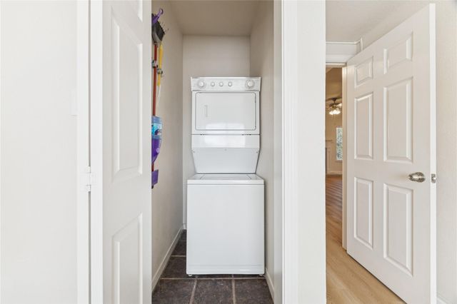 4041 Law Street 512, Houston, TX 77005
