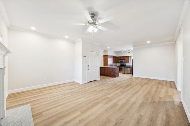 4041 Law Street 512, Houston, TX 77005