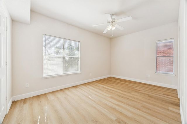4041 Law Street 512, Houston, TX 77005