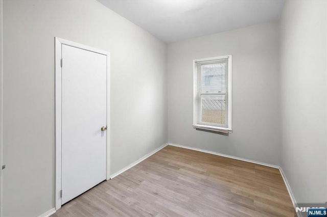 17 Lewis Place, Westwood, NJ 07675