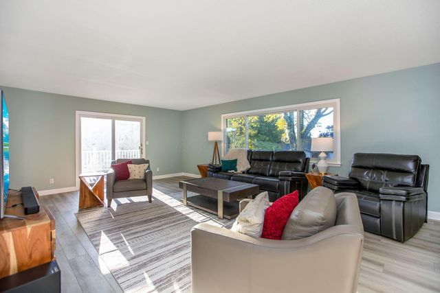 1308 N Howell Drive, Newark, OH 43055