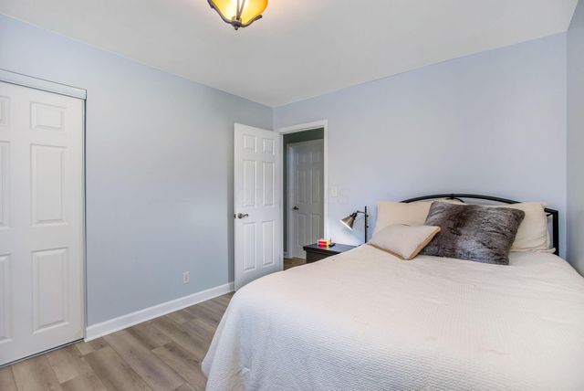 1308 N Howell Drive, Newark, OH 43055