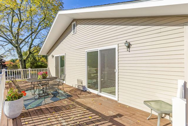 1308 N Howell Drive, Newark, OH 43055