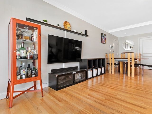 32 Common Street 2-3, Waltham, MA 02451