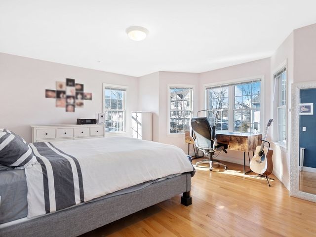 32 Common Street 2-3, Waltham, MA 02451