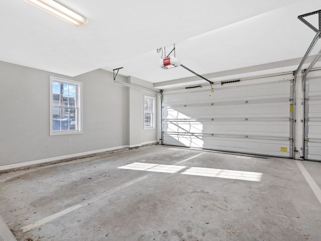 32 Common Street 2-3, Waltham, MA 02451