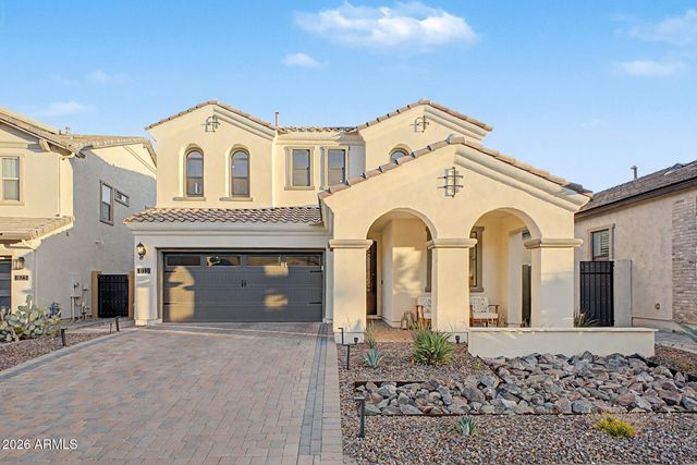 819 E DEER CREEK Road, Phoenix, AZ 85048