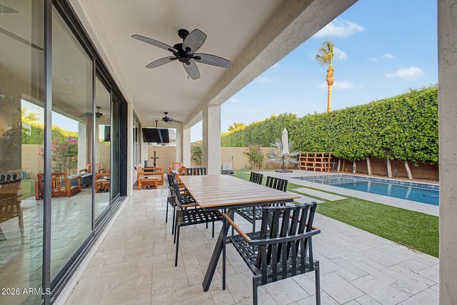 819 E DEER CREEK Road, Phoenix, AZ 85048