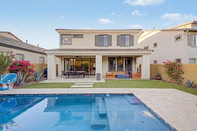 819 E DEER CREEK Road, Phoenix, AZ 85048