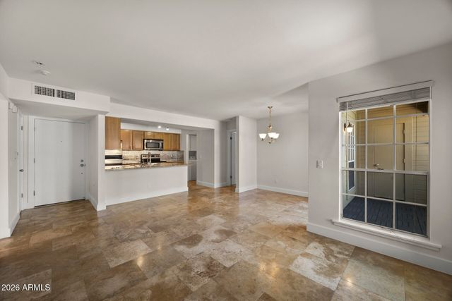 200 E SOUTHERN Avenue 123, Tempe, AZ 85282