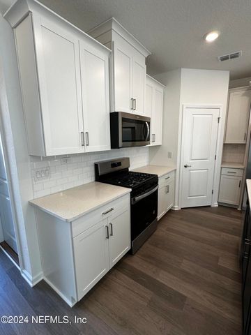 33 THURNHAM Lane, St. Augustine, FL 32092