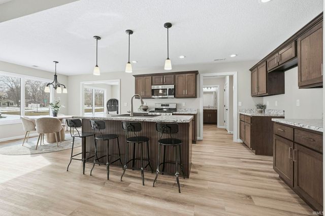 1455 Herdsman Boulevard, Huntertown, IN 46748