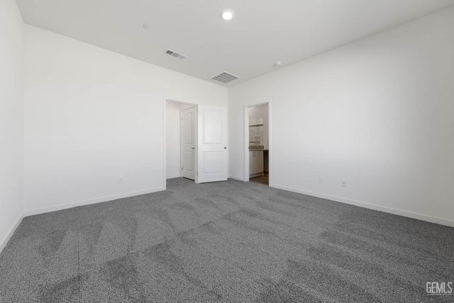 7911 Ita Palm Way, Bakersfield, CA 93313