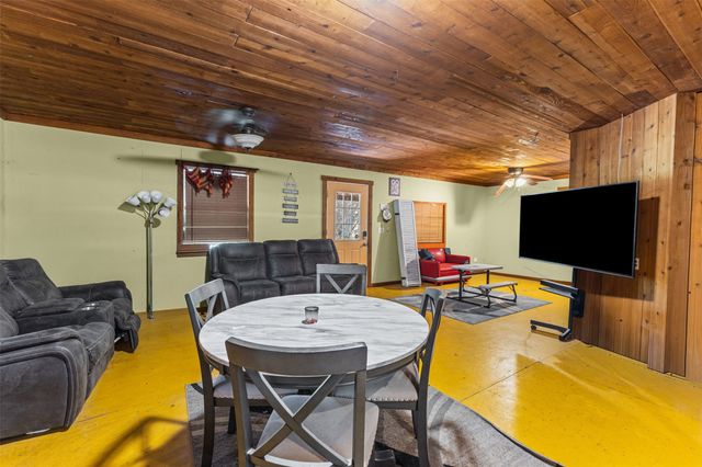 1109 SE County Road 3300, Kerens, TX 75144