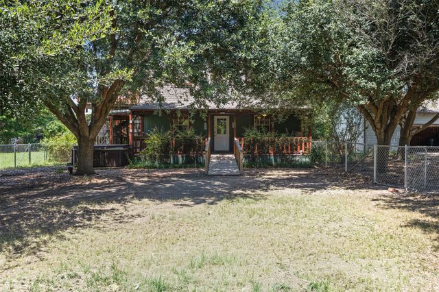 1109 SE County Road 3300, Kerens, TX 75144