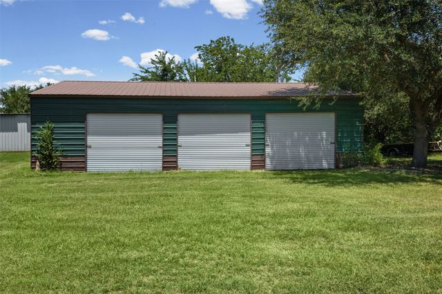 1109 SE County Road 3300, Kerens, TX 75144