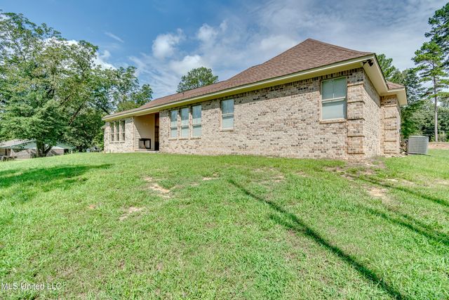 3926 Hwy 80, Brandon, MS 39042