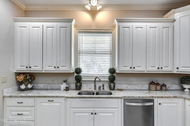 3926 Hwy 80, Brandon, MS 39042