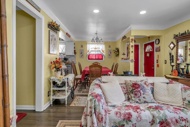 1582 Chandler Avenue, Lincoln Park, MI 48146